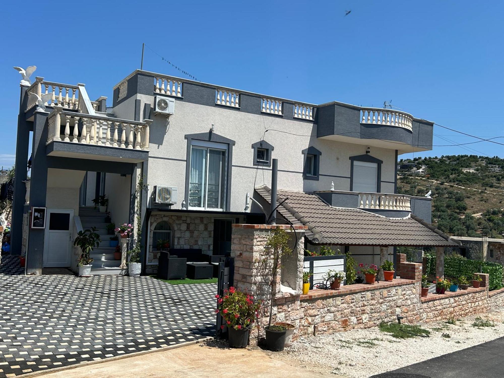 Vila Viktori Ksamil Exterior photo